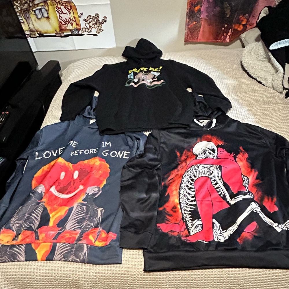 Black and Red Graphic Men's Sweaters 3 pack